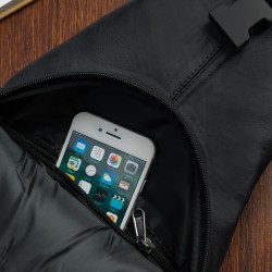Saszetka nerka przez ramię crossbody męska torba | Sklep Krateczka.pl